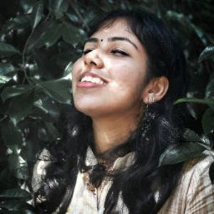 Meet your Posher, Daniya